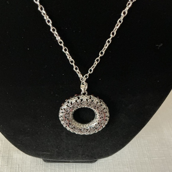 Pink Rhinestone Silver Tone Necklace and Pendant - Picture 2 of 3